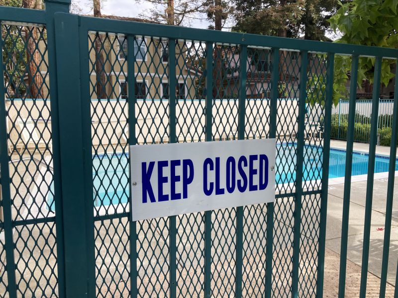 Pool Fence with Gate